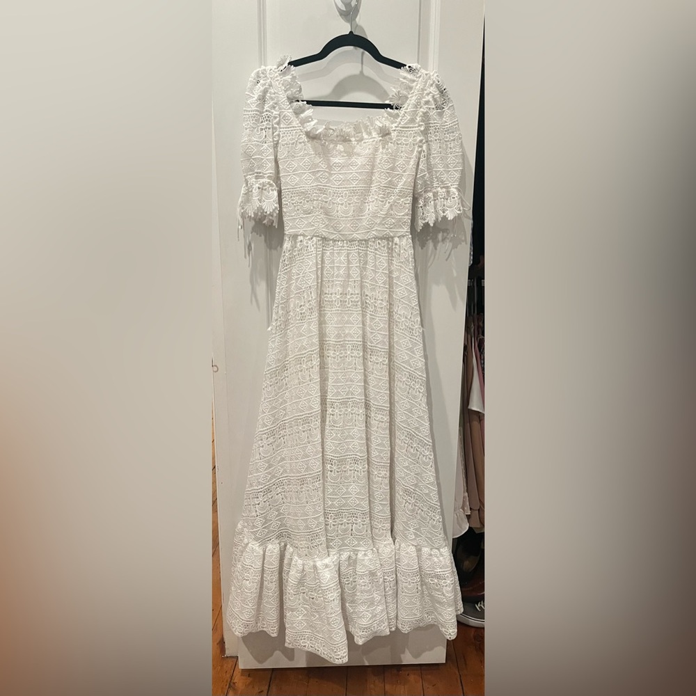 Alamour The Label white dress XXS